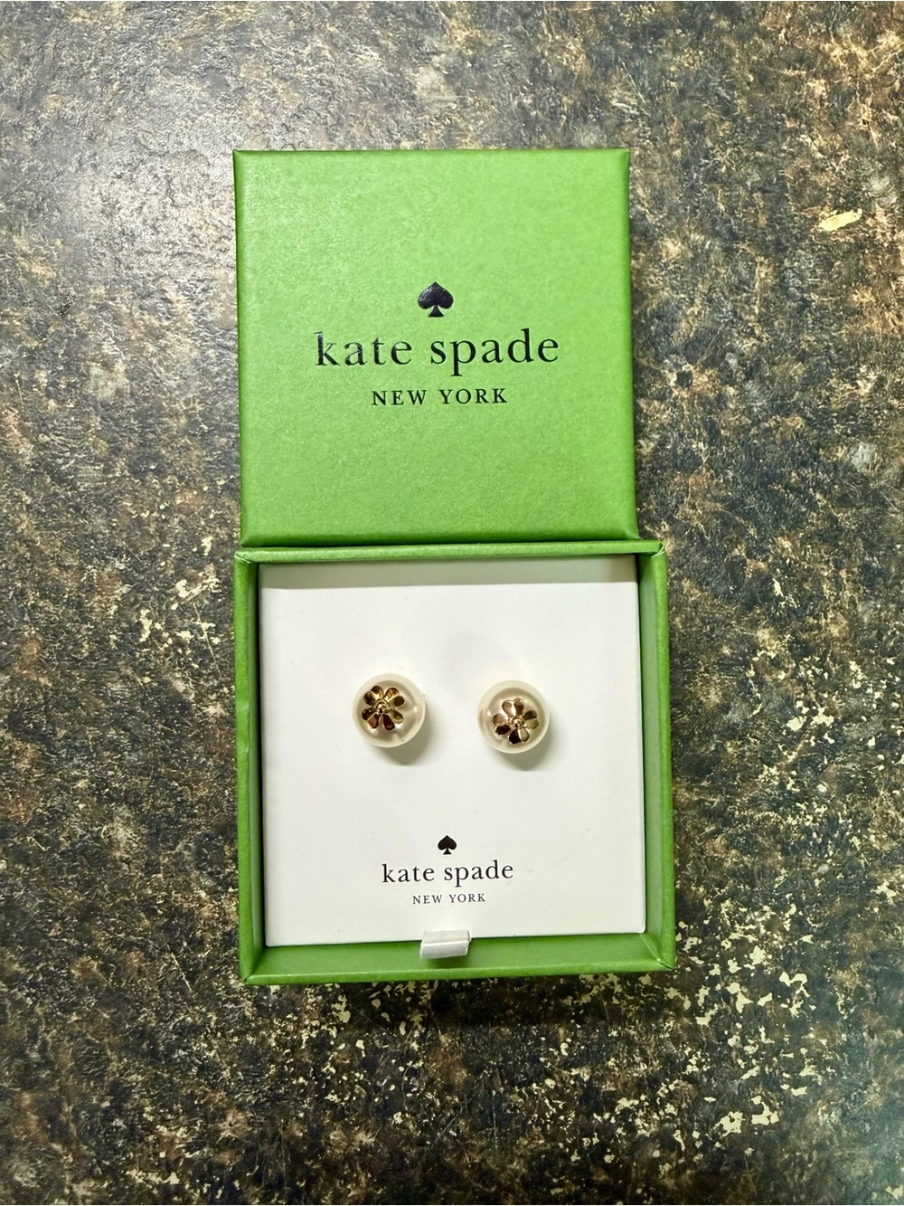 Kate Spade Pearl on Pearls stud earrings NWT